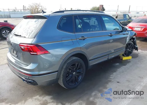 2022 Volkswagen Tiguan 2.0T Se R-Line Black из США, поврежденный, VIN 3VVCB7AX1NM132881